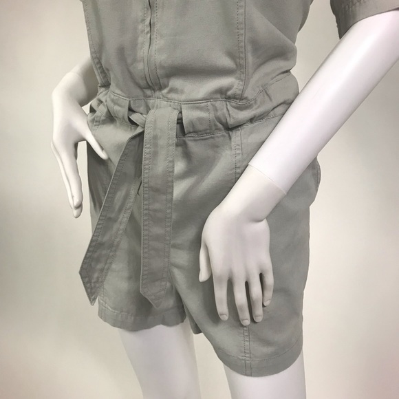 Short Sleeve Utility Coverall Romper Front Zip - Picture 4 of 8
